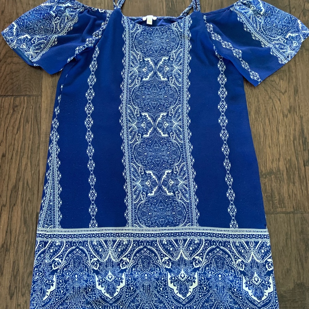 Dress size S